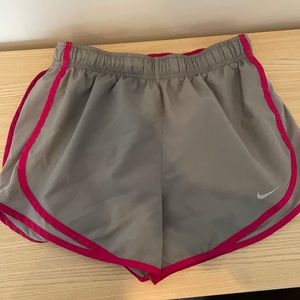 Nike Women’s Tempo Running Shorts